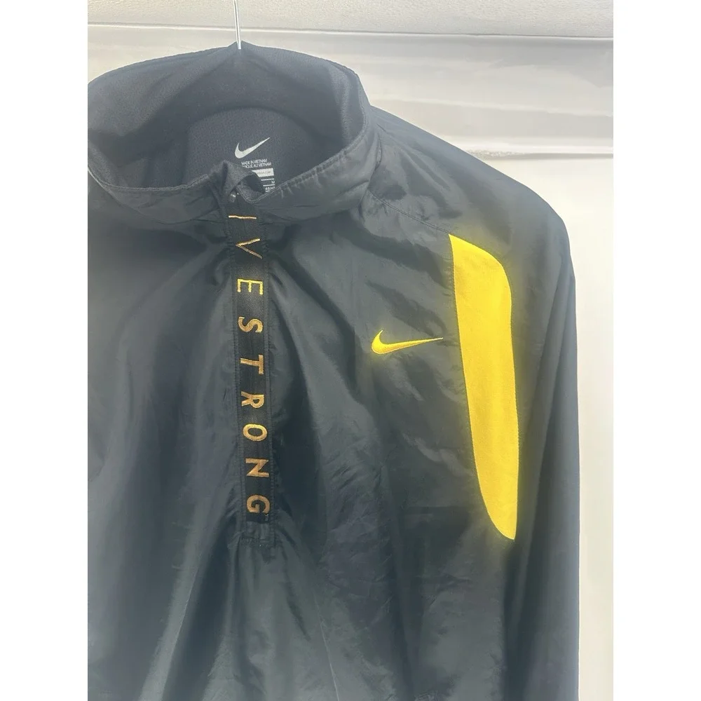 Vintage Nike Livestrong Mens M Spell Out Lance Armstrong Pullover‎ Jacket Black